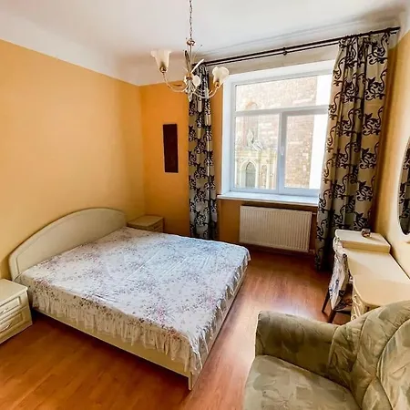 In Old Town Apartament *